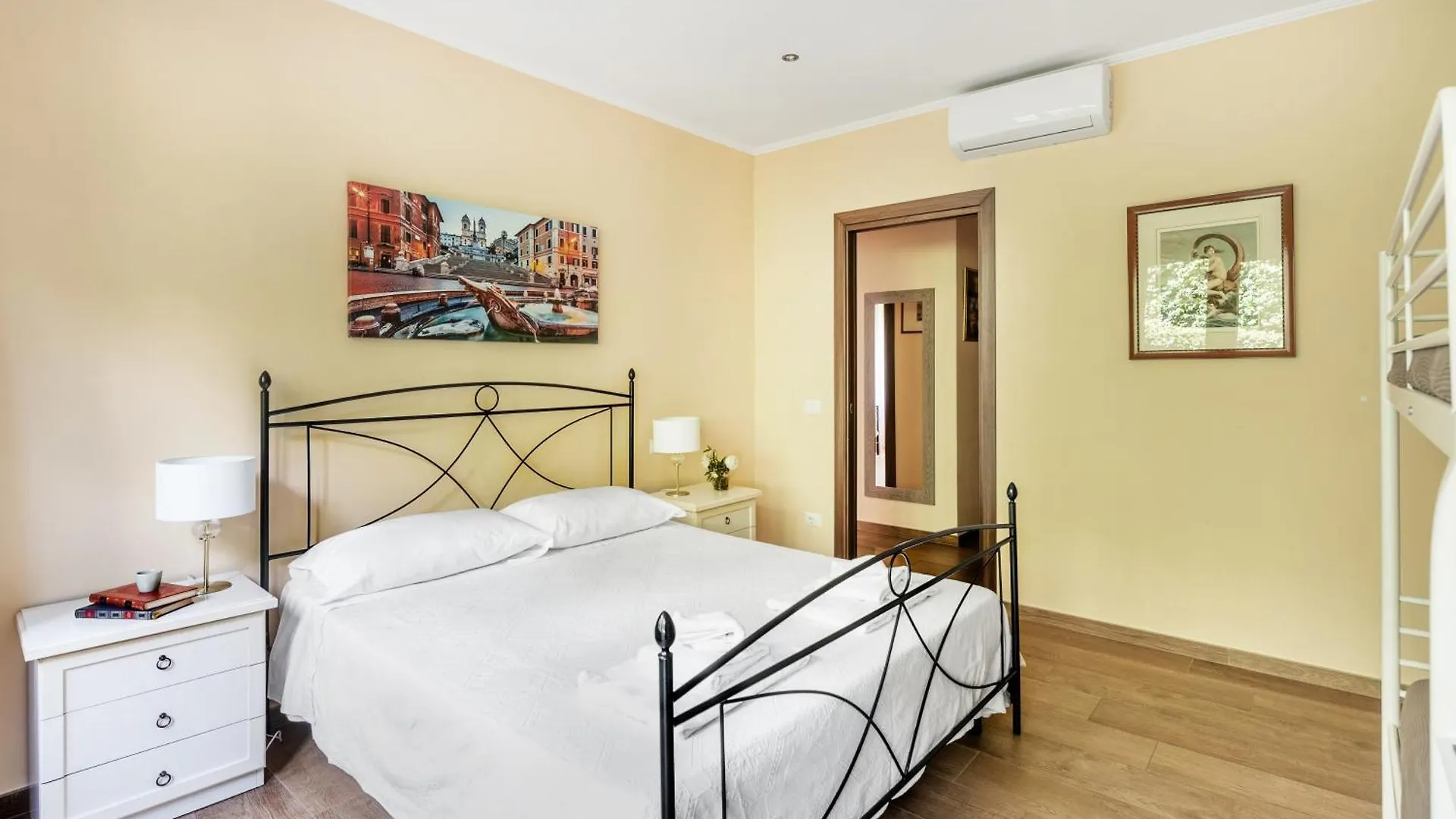 Roman Dream I Apartment Rom